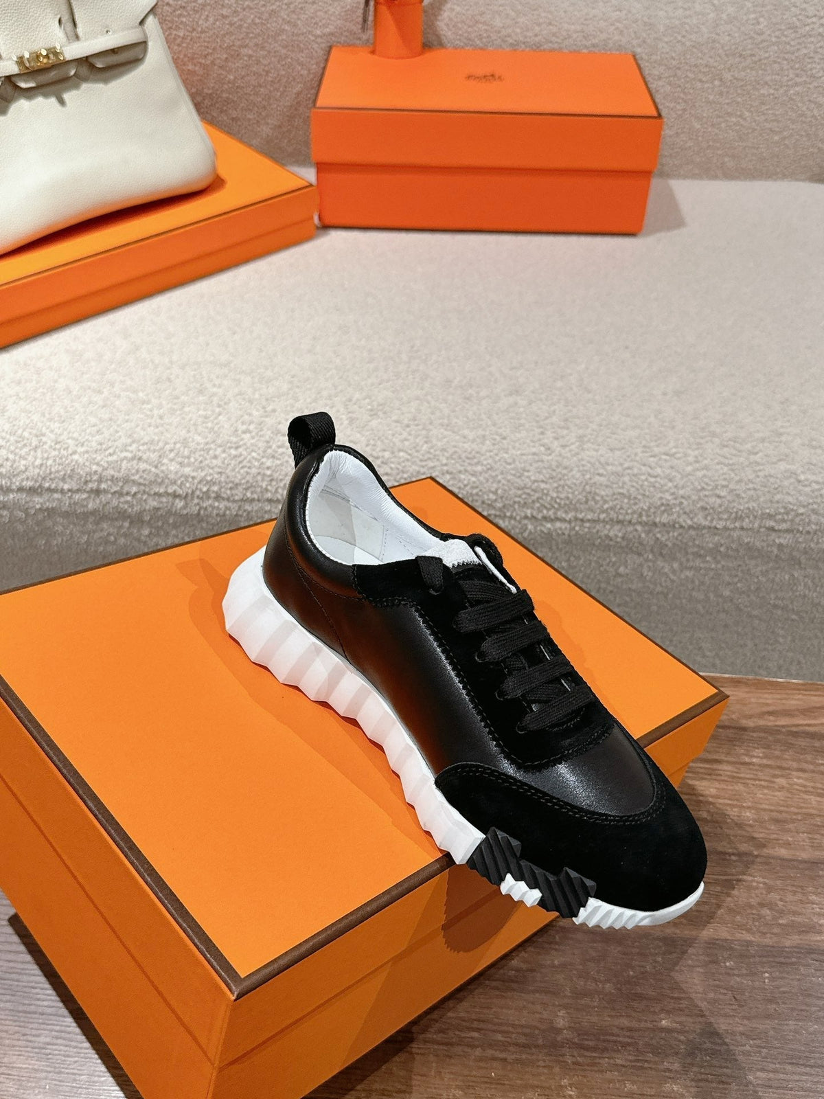 A-Sneakers
