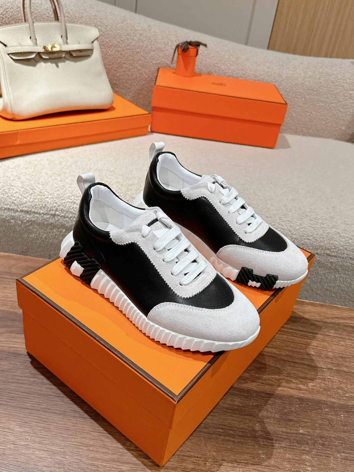 A-Sneakers