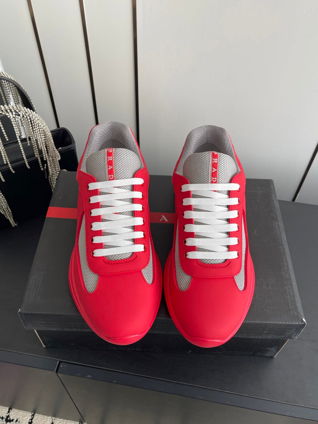 P-Sneakers