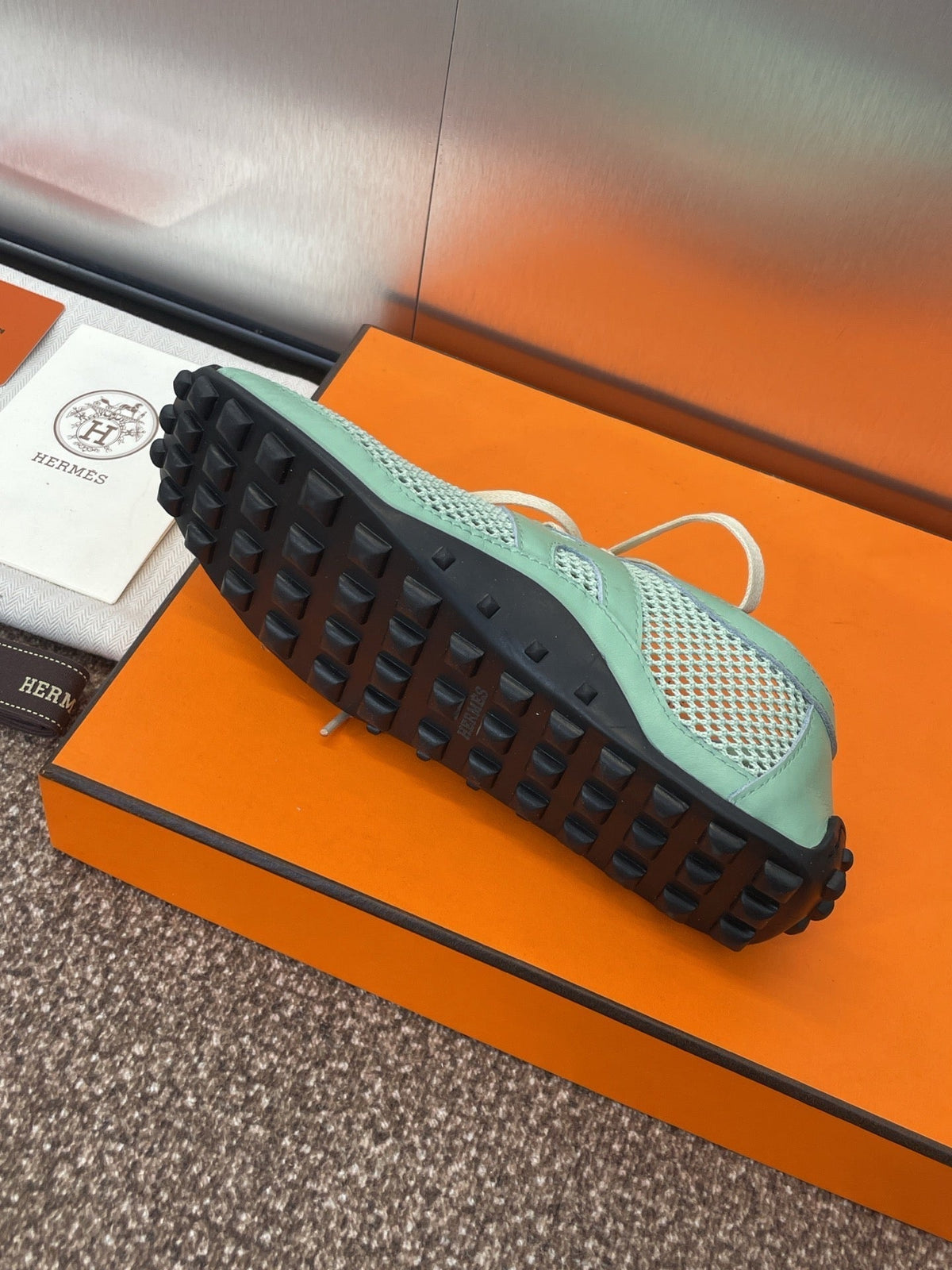 A-Sneakers
