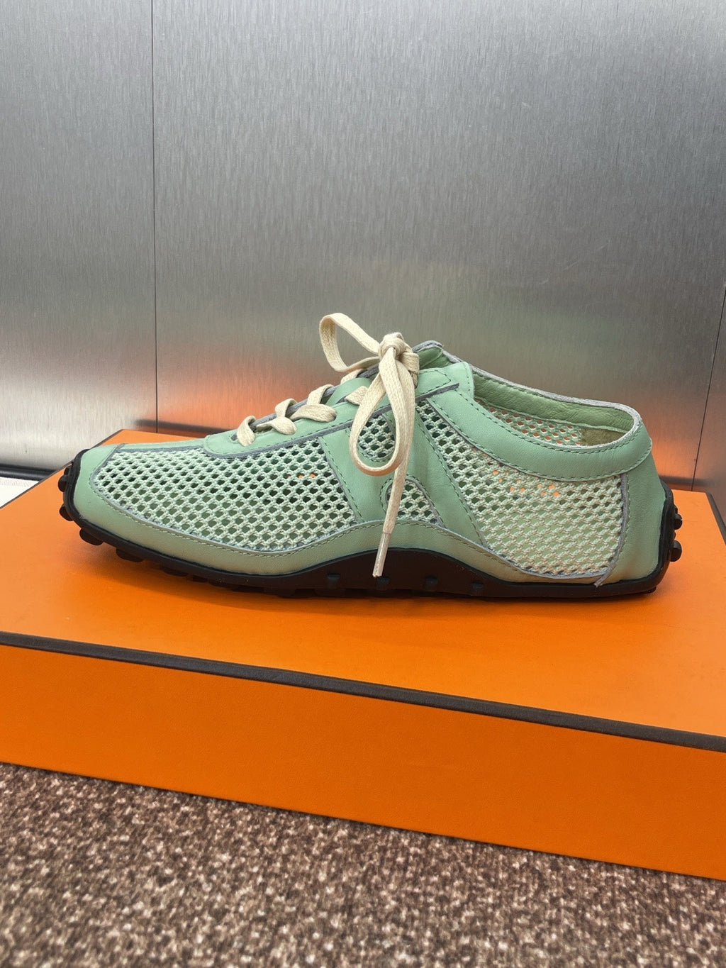 A-Sneakers