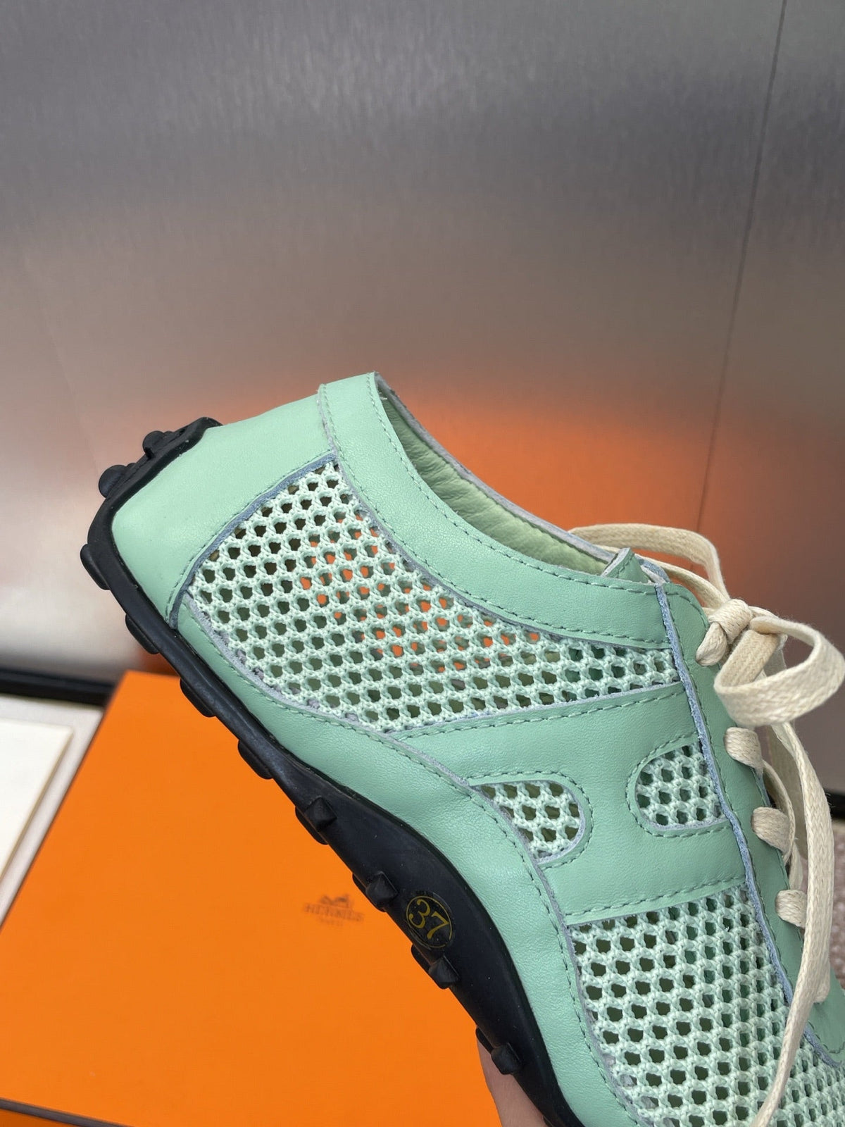 A-Sneakers