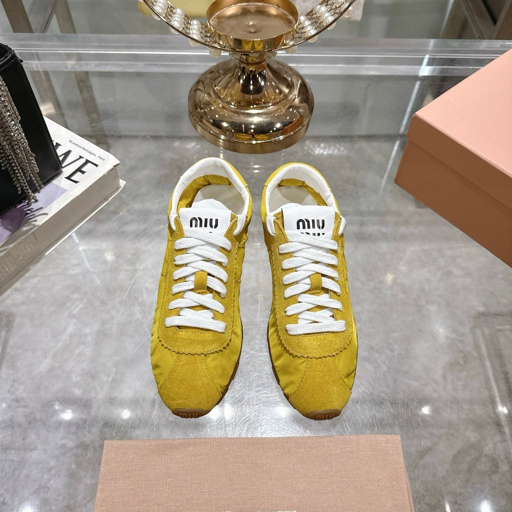 M-Sneakers
