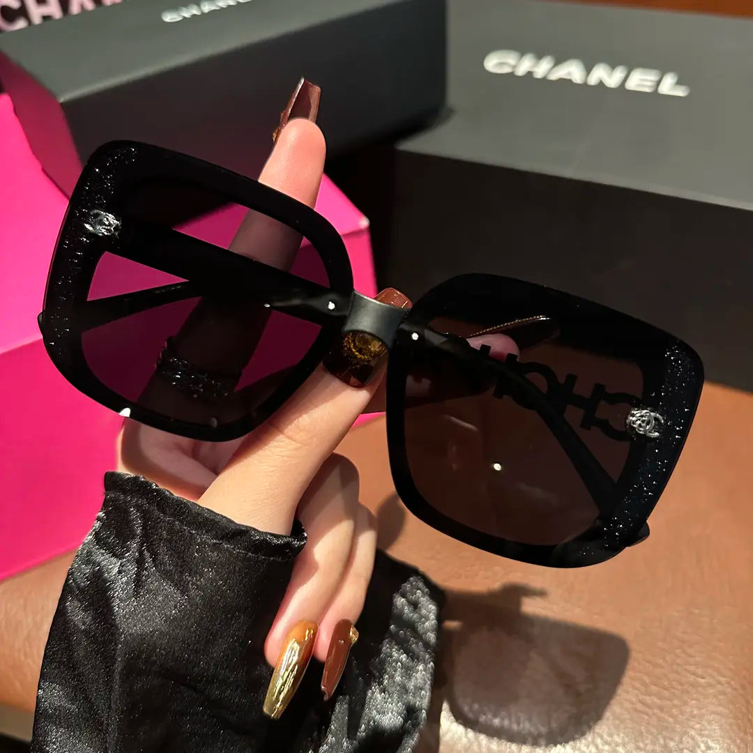 Custom Luxury HD Polarized Sunglasses for Women - UV Protection for Driving and Travel